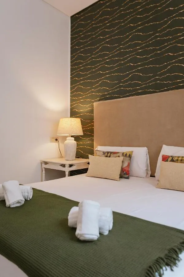 Bright And Cozy-1Bd 1Bth & 2Bd 1Bth- La Giralda Apartment Seville